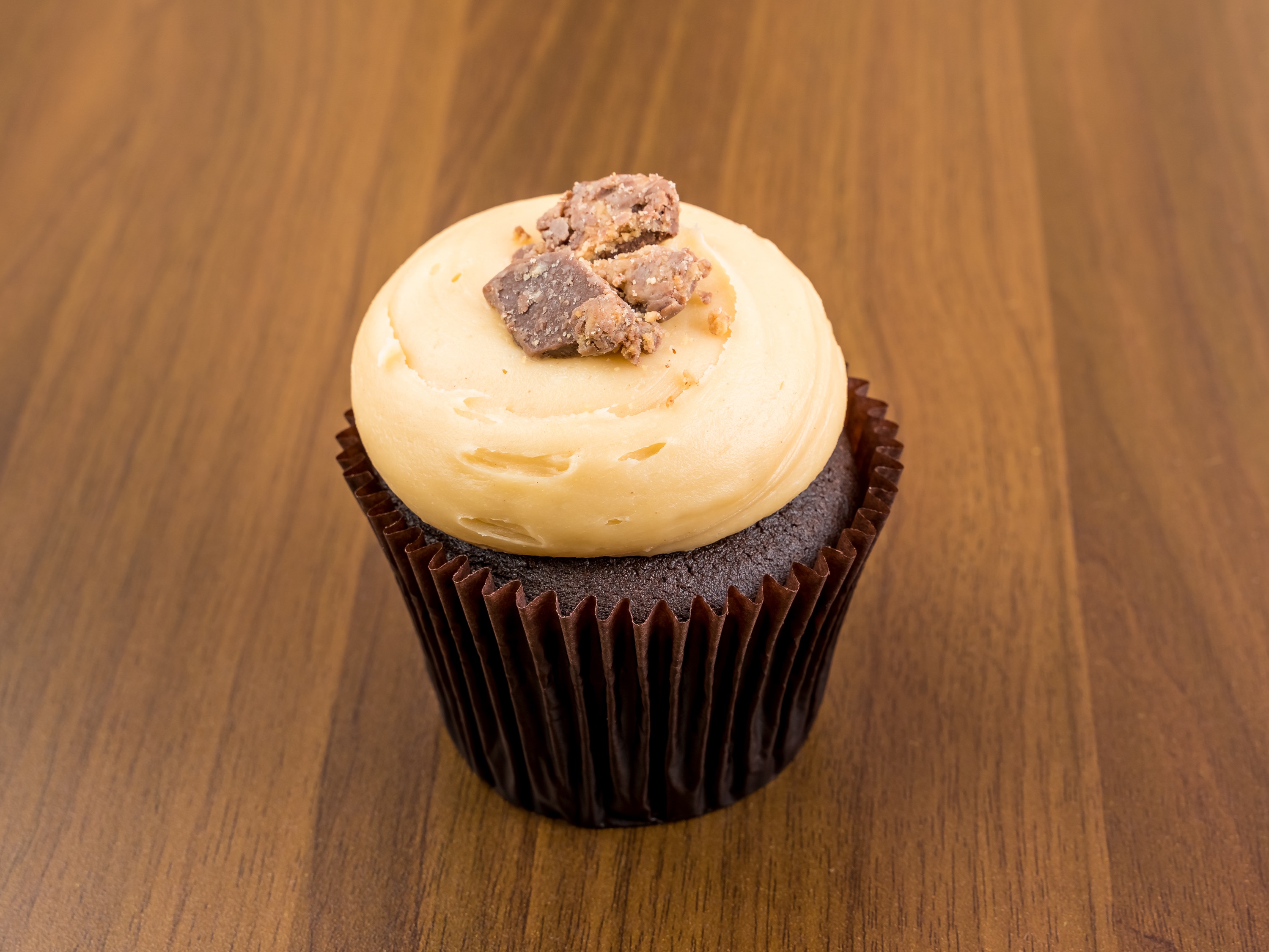 Order Peanut Butter Cupcake food online from Smallcakes Cupcakery & Creamery store, Patchogue on bringmethat.com