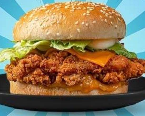 Order Crunchy Chicken  food online from Between The Bun store, Lawrence on bringmethat.com