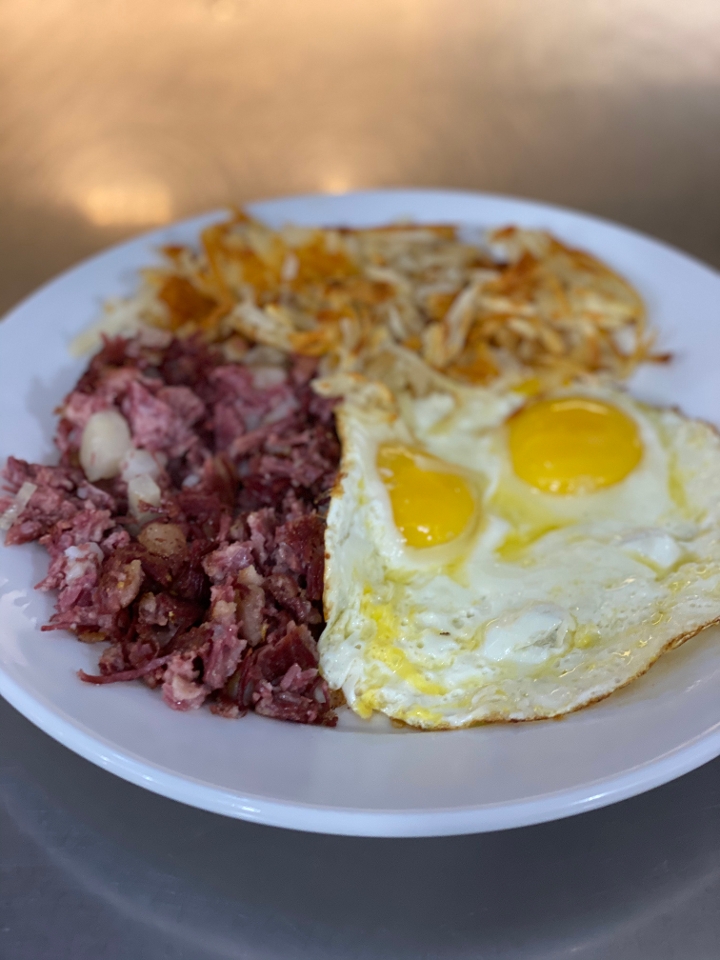 Order HOMEMADE CORNED BEEF HASH & EGGS food online from The Point Pancake House store, Gurnee on bringmethat.com