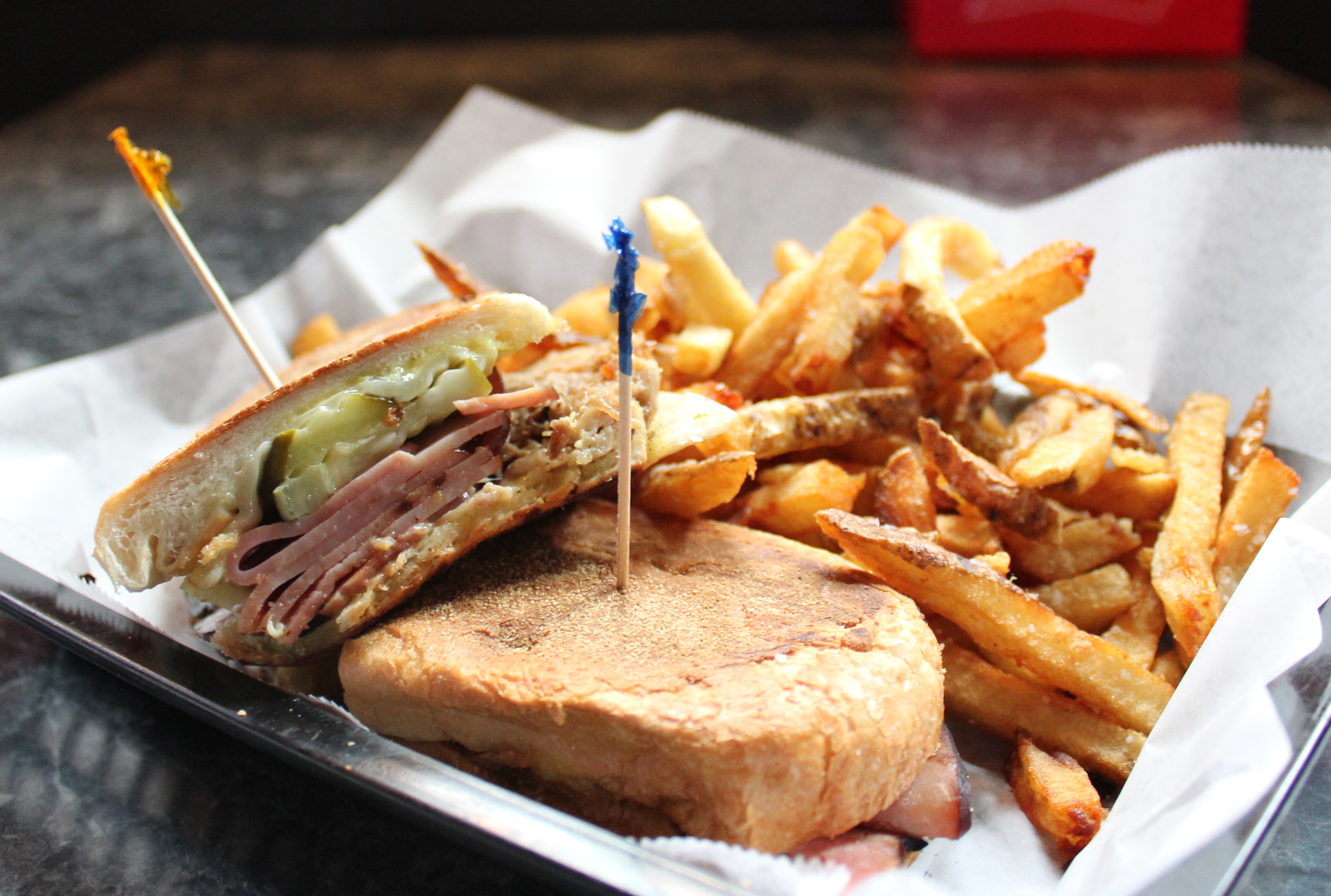 Order Cubano Sandwich food online from Toons Bar & Grill store, Chicago on bringmethat.com
