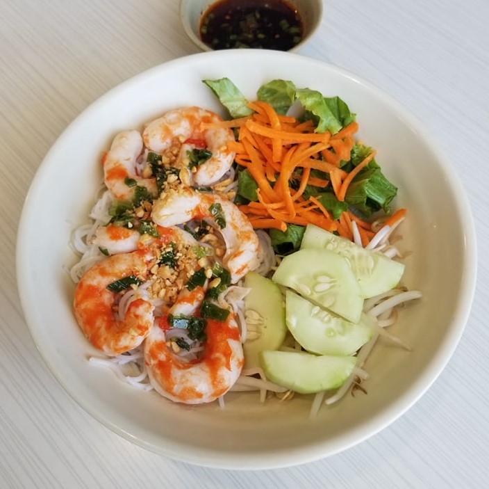 Order Vegan Shrimp V-Bowl food online from Nam Noodles And More store, Pasadena on bringmethat.com