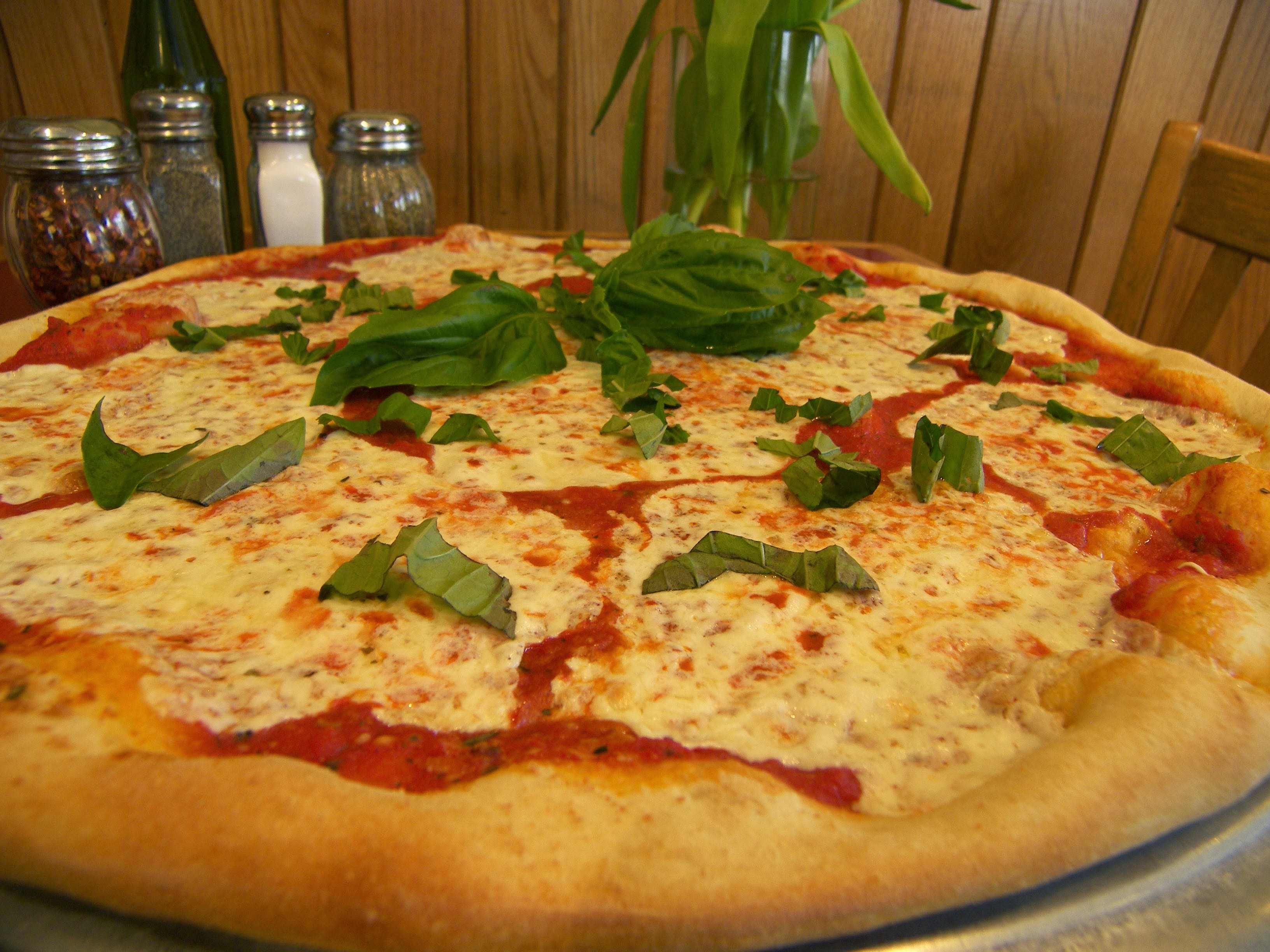 Order Margherita Pizza - Personal 12'' food online from Pizza Station store, Katonah on bringmethat.com
