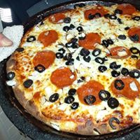 Order Pizza - Design your own food online from Pizza Bella store, Akron on bringmethat.com