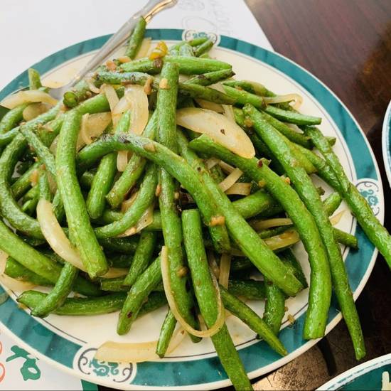 Order Sauteed String Bean / 清炒四季豆 food online from Sam Woo Barbeque store, Alhambra on bringmethat.com