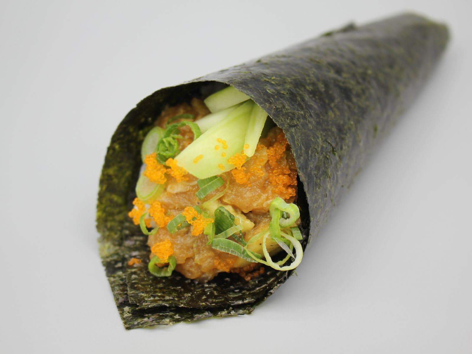 Order Spicy Albacore Hand Roll food online from O Sushi store, Los Angeles on bringmethat.com