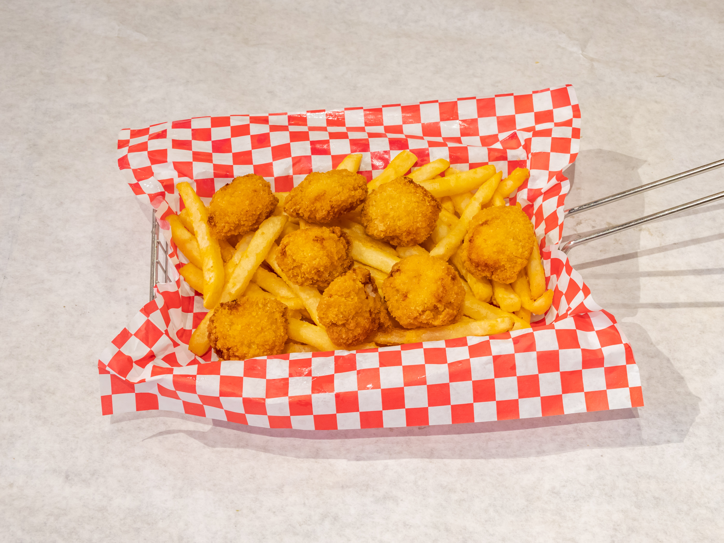 Order Fried Scallops food online from Storming Crab store, Buffalo on bringmethat.com