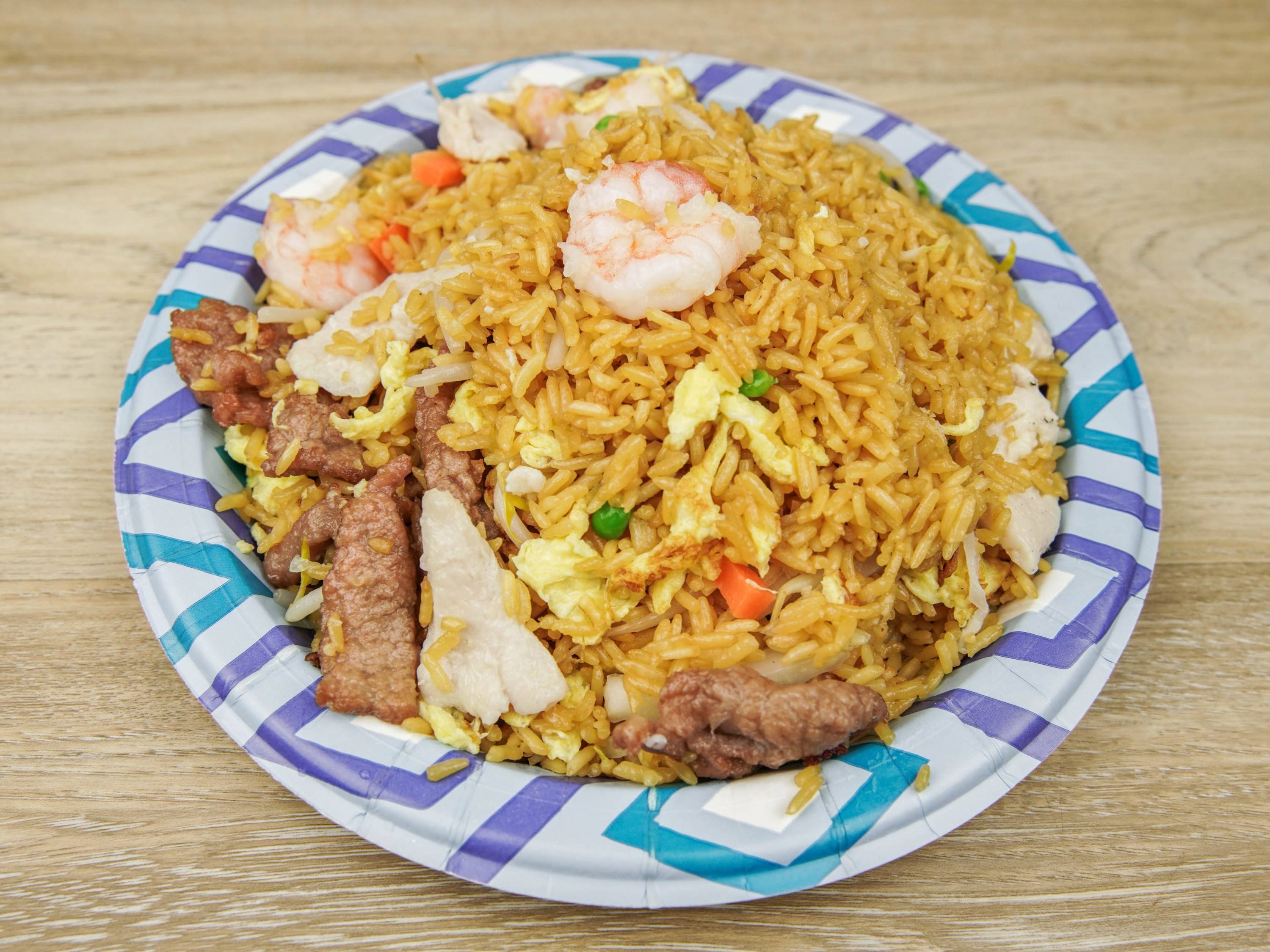 Order House Special Fried Rice food online from Tea Garden store, Tenafly on bringmethat.com