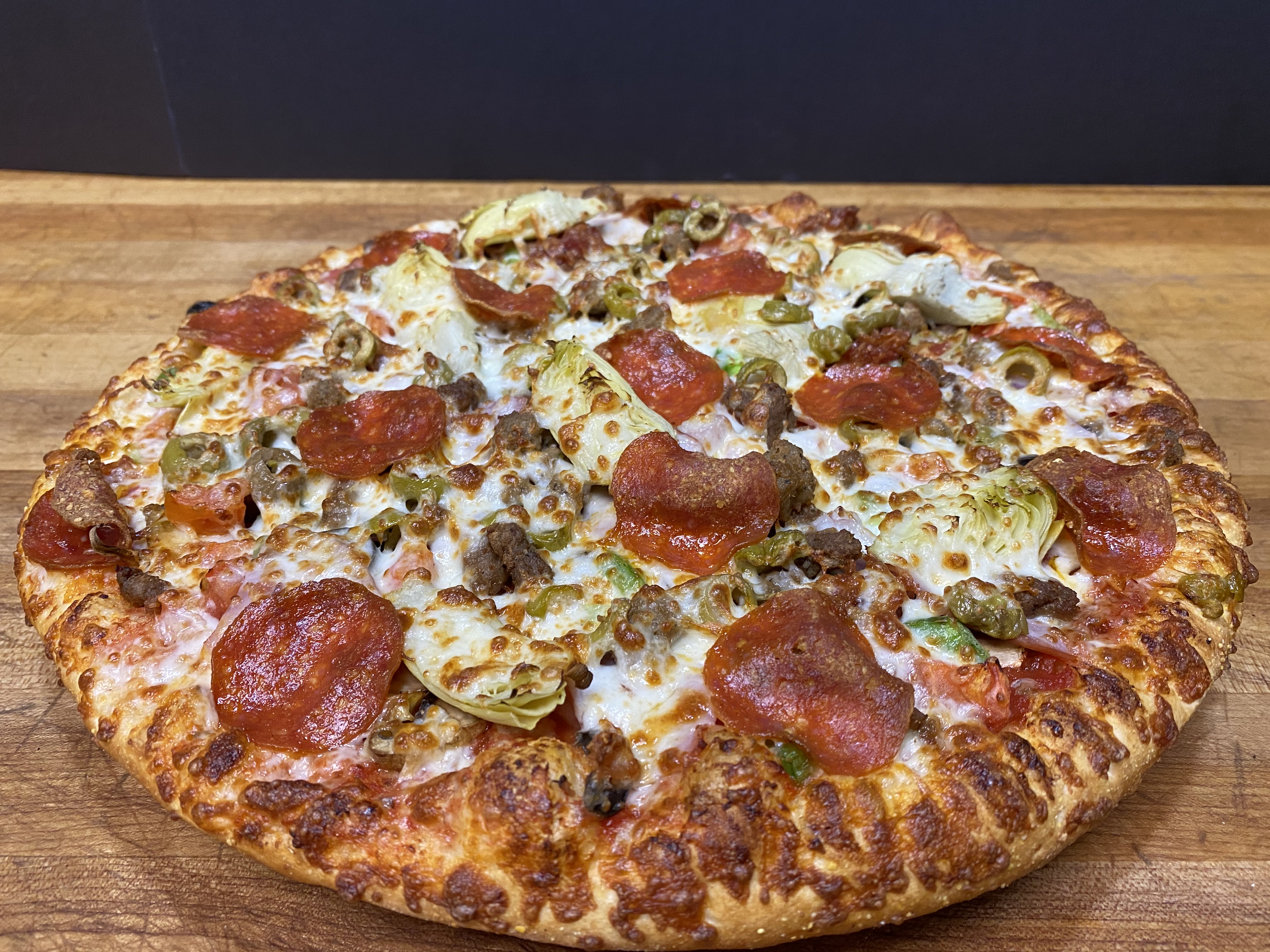 Order Super Combo Pizza food online from Big Daddy's Pizza store, Littleton on bringmethat.com