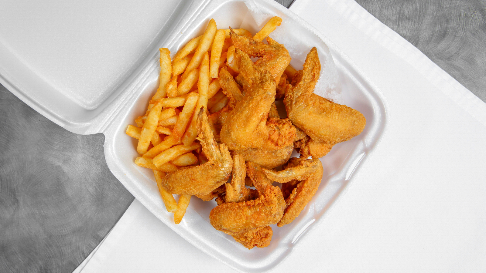 Order 6 Wings, Slaw and Fries food online from K&T Fish & Chicken store, Pittsburgh on bringmethat.com