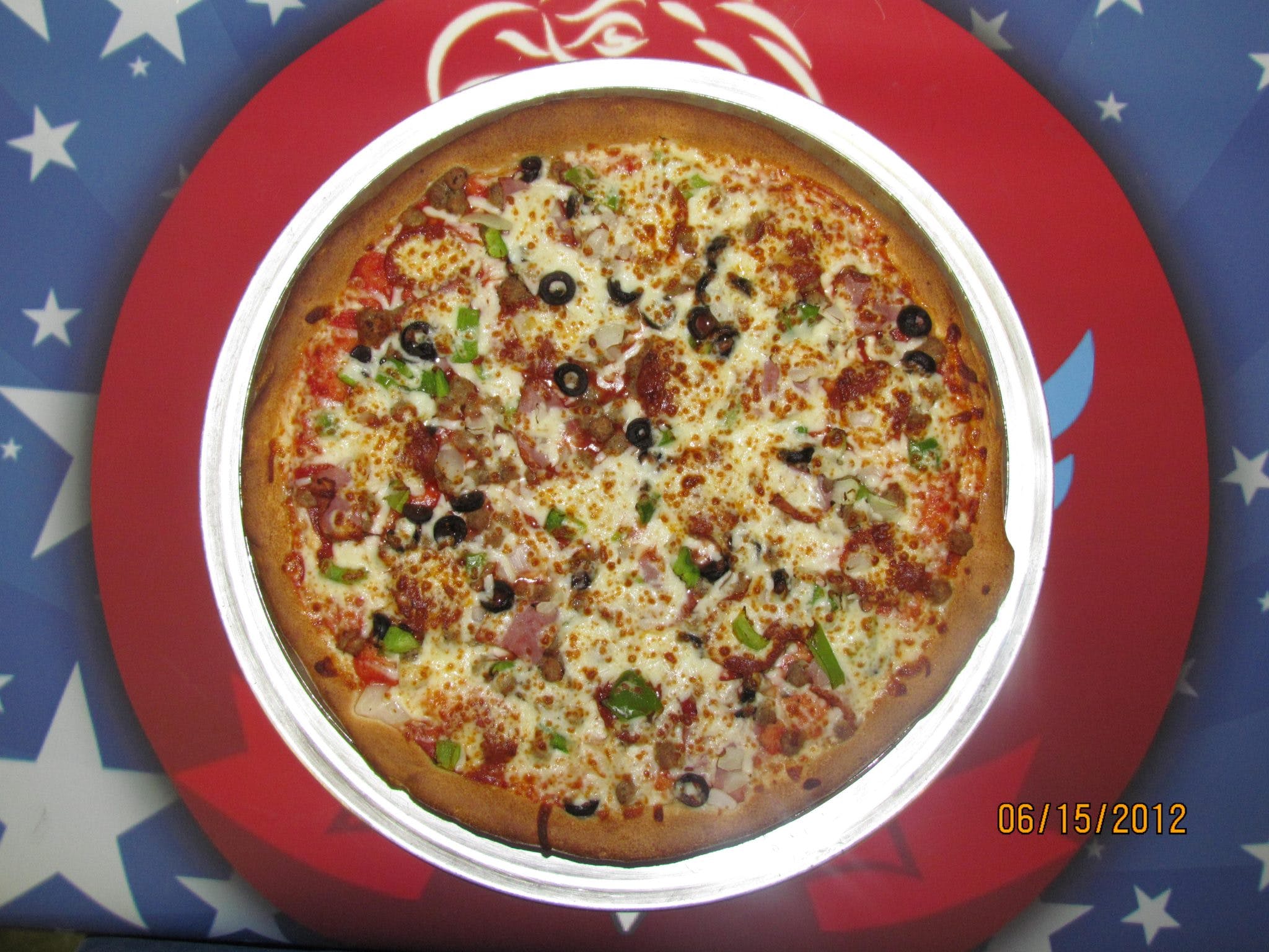 Order The Works Pizza - Small 10'' (8 Slices) food online from Eagle One Pizza Holdenville store, Holdenville on bringmethat.com