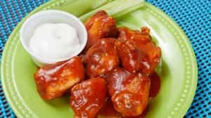 Order Boneless Chicken Bites (BBQ) food online from Muscle Maker Grill Of Greenville store, Greenville on bringmethat.com