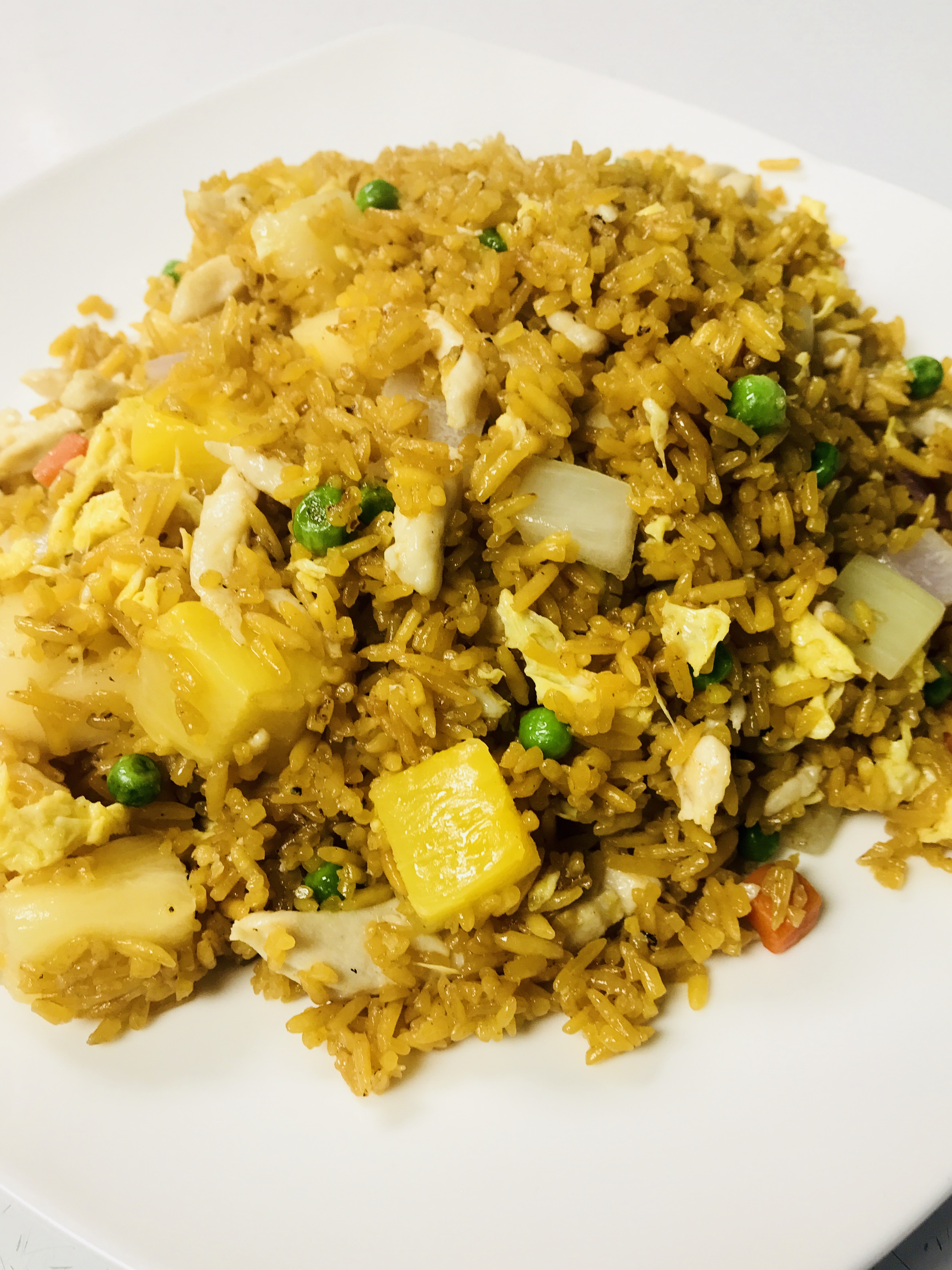 Order C48. Pineapple Fried Rice food online from Teng Da Asian Fusion store, Jenkintown on bringmethat.com