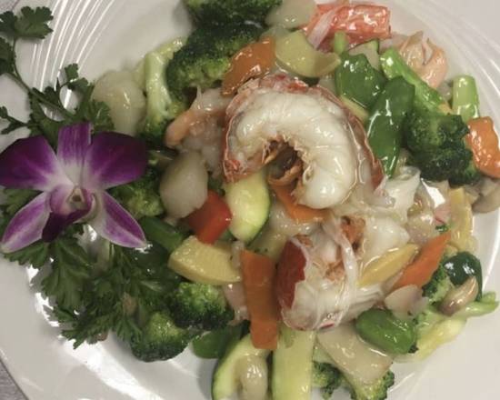 Order Seafood Deluxe food online from Asian Bistro store, Antioch on bringmethat.com