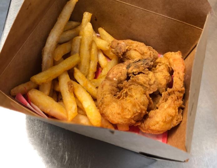Order Kids Fried Shrimp and Fries food online from Yummy Crab store, Omaha on bringmethat.com