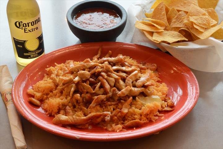 Order Arroz con Pollo Chipotle food online from Iguana Mexican Restaurant Bar & Grill store, Brownsburg on bringmethat.com
