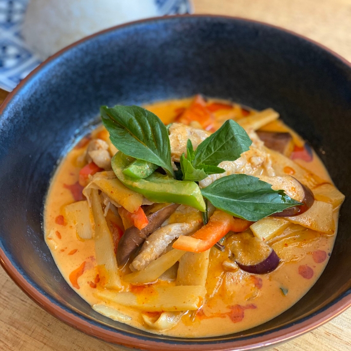 Order C-1 Red Curry food online from Malii Thai Kitchen store, New York on bringmethat.com