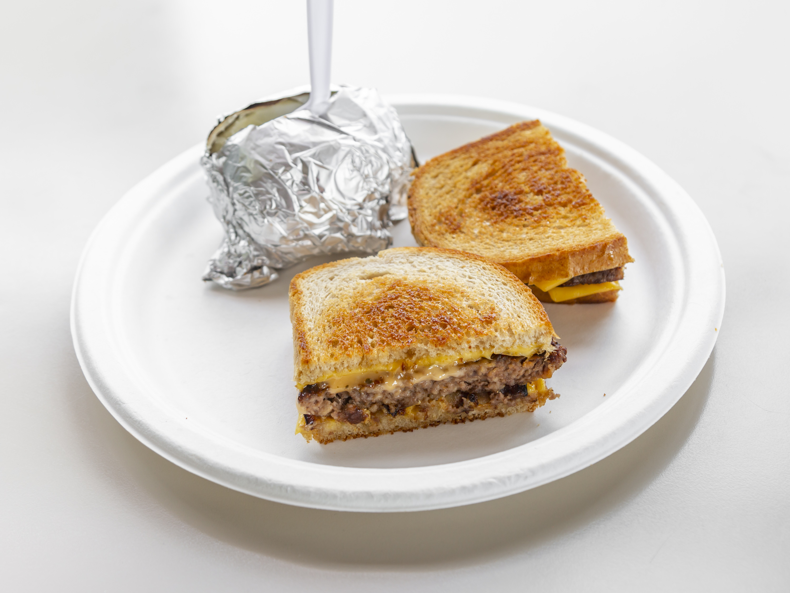 Order Bold Patty Melt food online from Meltdown Meals Llc store, Country Club Hills on bringmethat.com