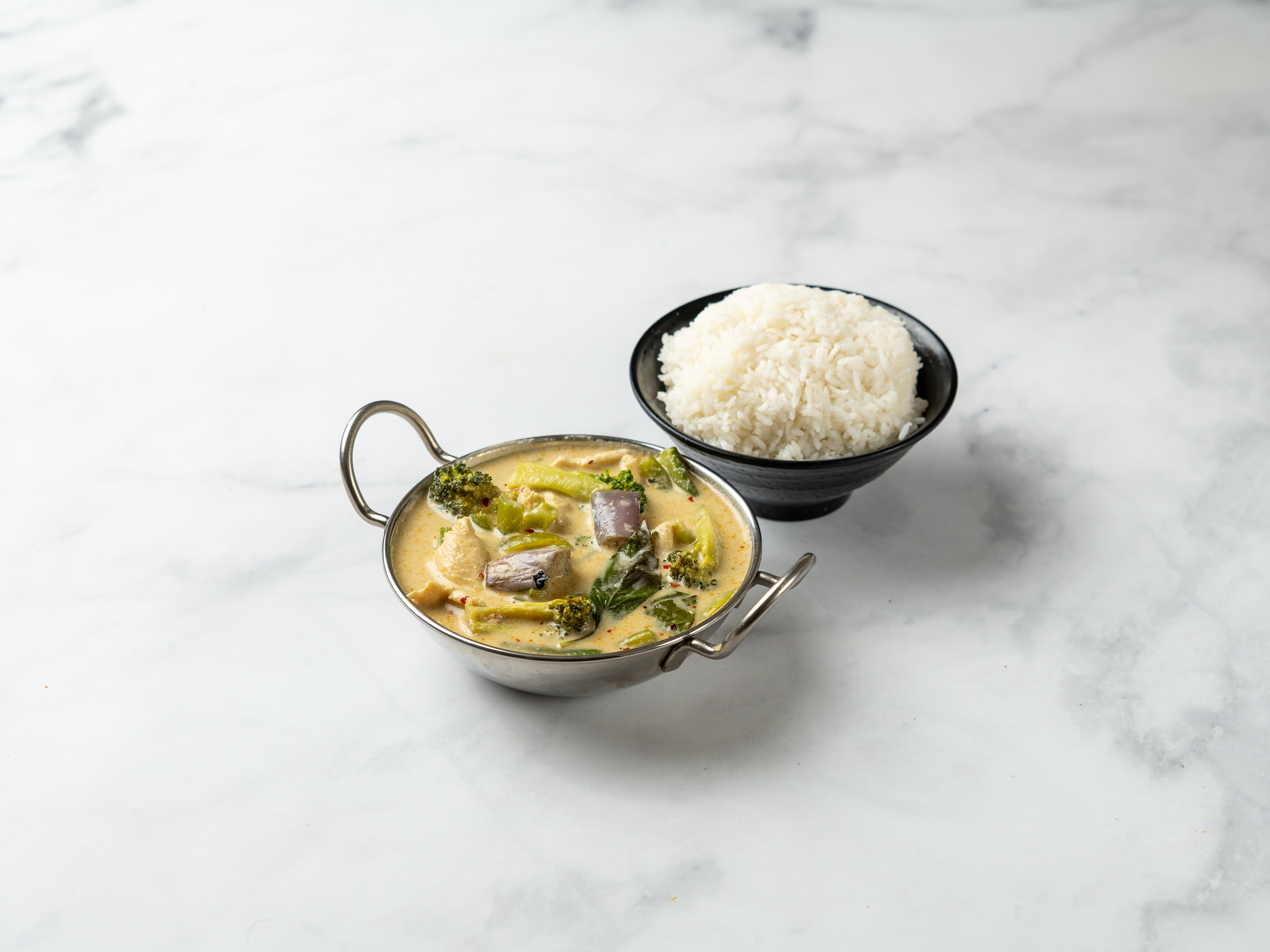 Order Green Curry food online from Silk Elephant store, Pittsburgh on bringmethat.com