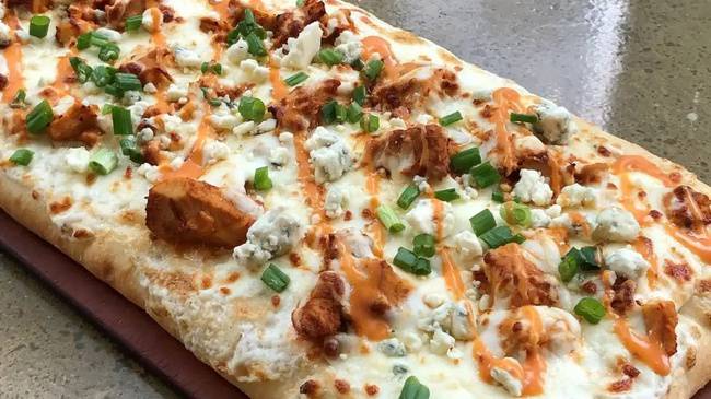 Order Tuscan Style Buffalo Chicken Pizza food online from Cosi store, Chicago on bringmethat.com