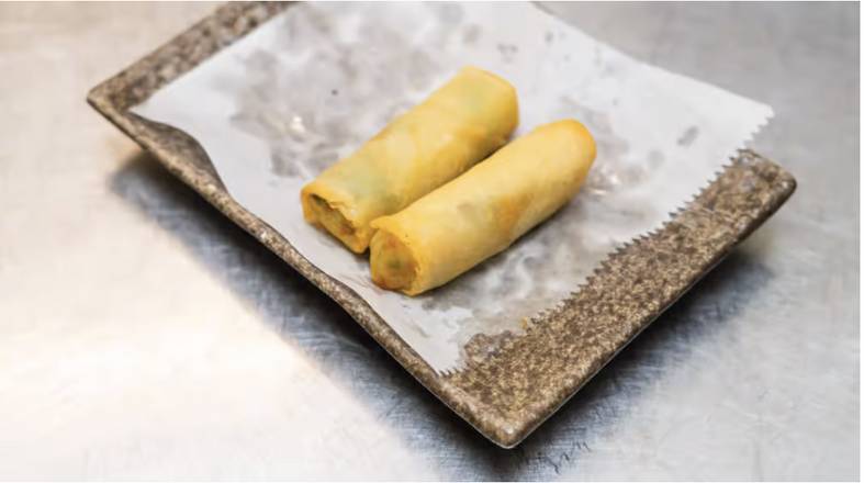 Order Vegetable Spring Roll (2 pcs) food online from Lucky Tetsu store, Brentwood on bringmethat.com