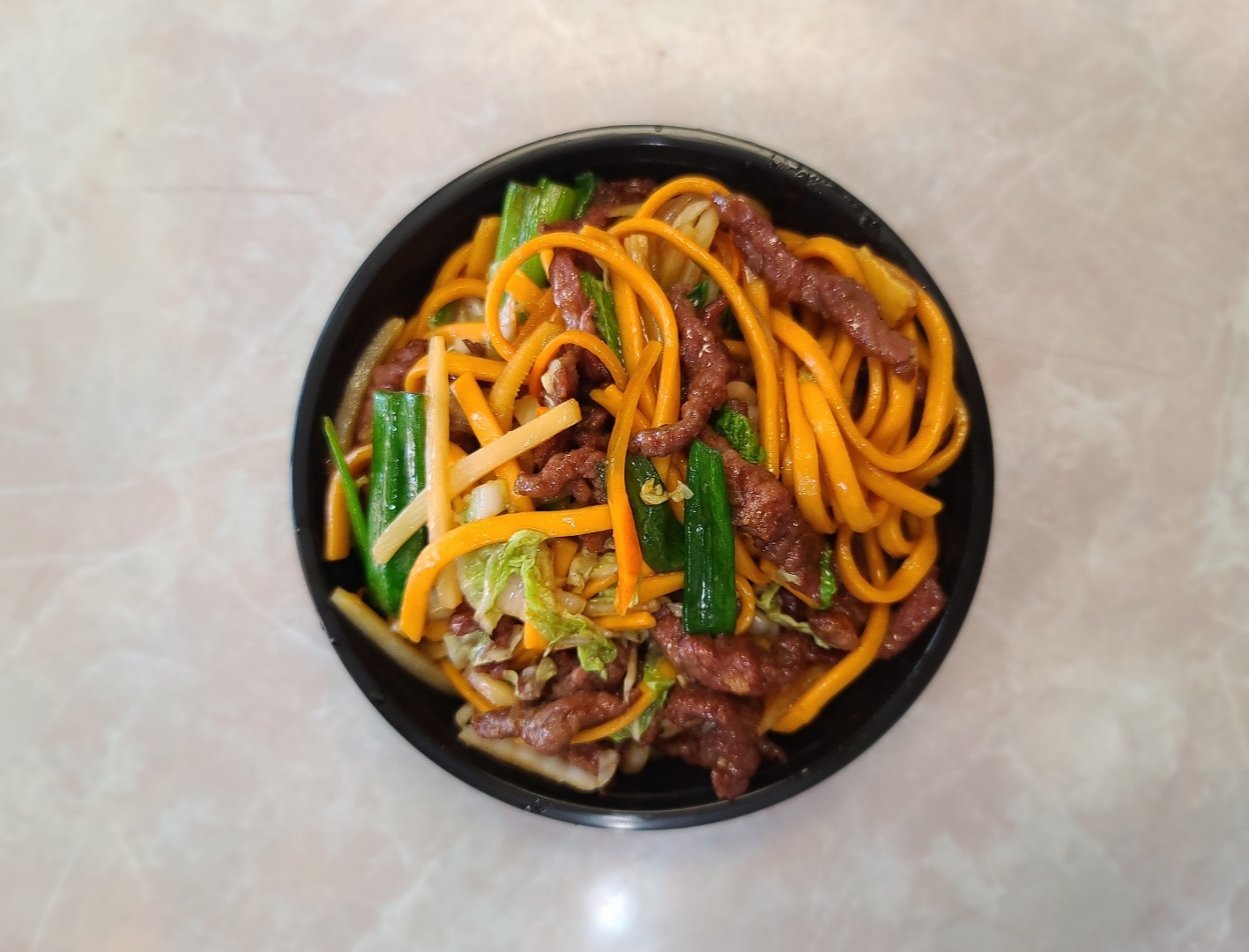 Order (Sm.) Beef Lo Mein food online from China King store, Florissant on bringmethat.com