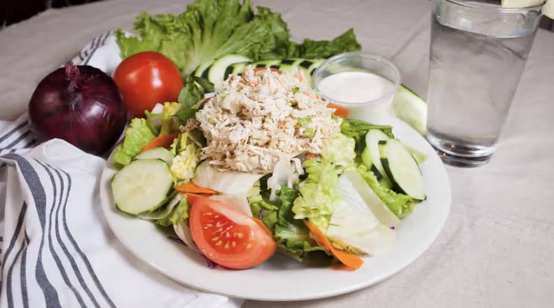 Order Chicken Platter Salad food online from Bagel Street Cafe store, Alamo on bringmethat.com