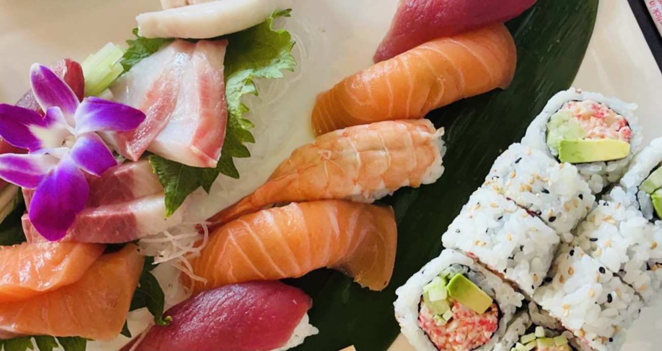 Order Sushi and Shashimi Combo Entree food online from Tsuki Sushi store, Lombard on bringmethat.com