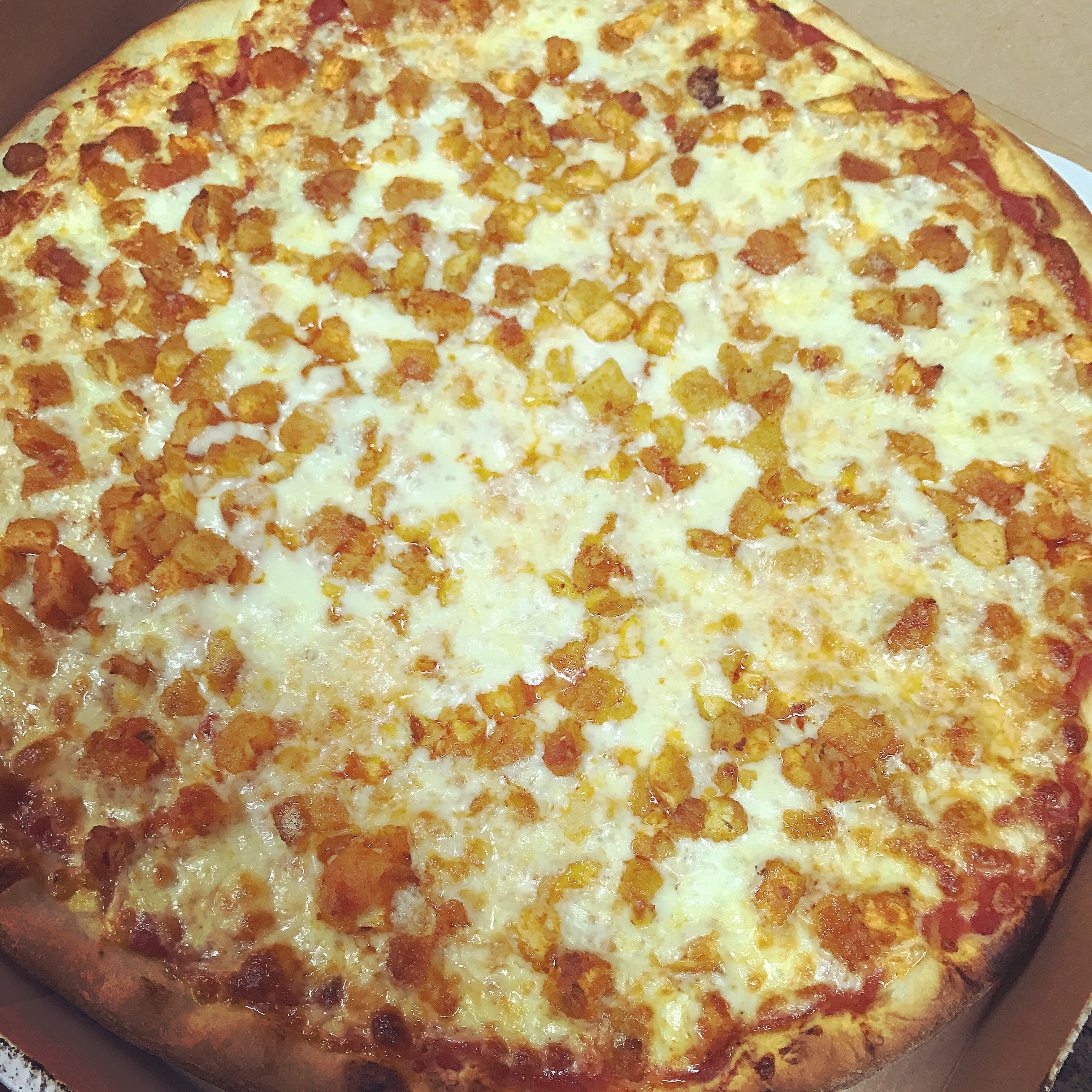 Order Buffalo Chicken Pizza - Personal food online from Rodolfo Pizzeria store, South Plainfield on bringmethat.com