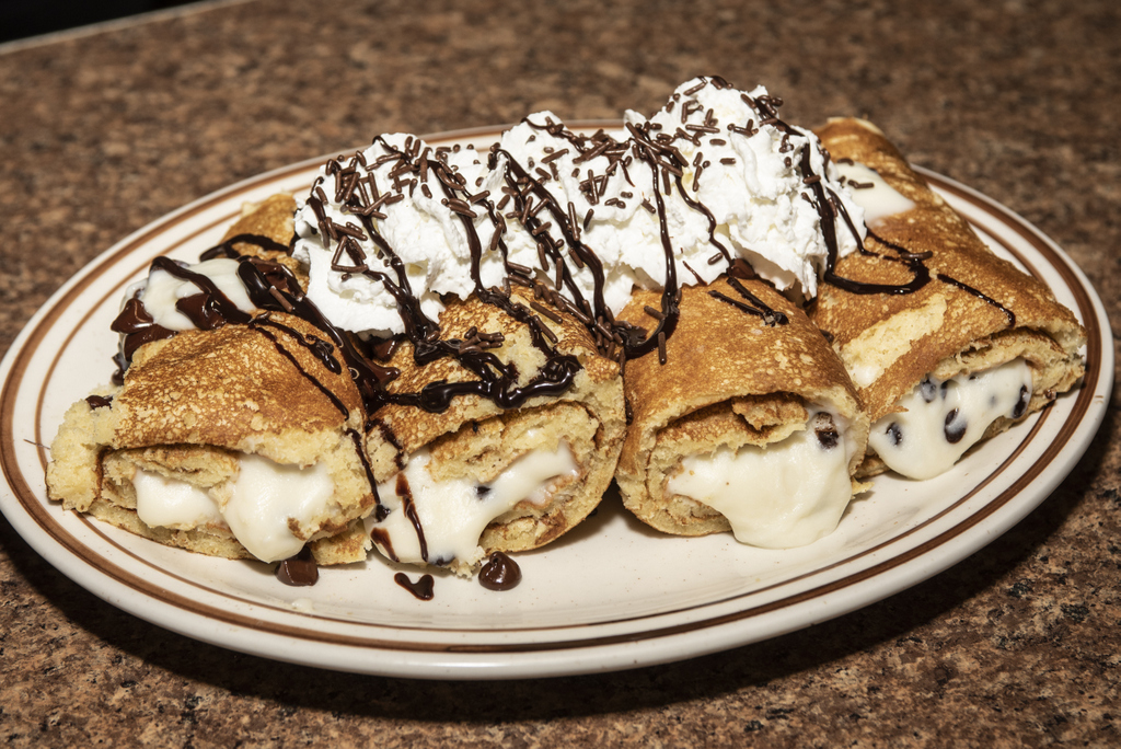 Order Cannoli Pancake food online from Parkside Diner store, Rochester on bringmethat.com