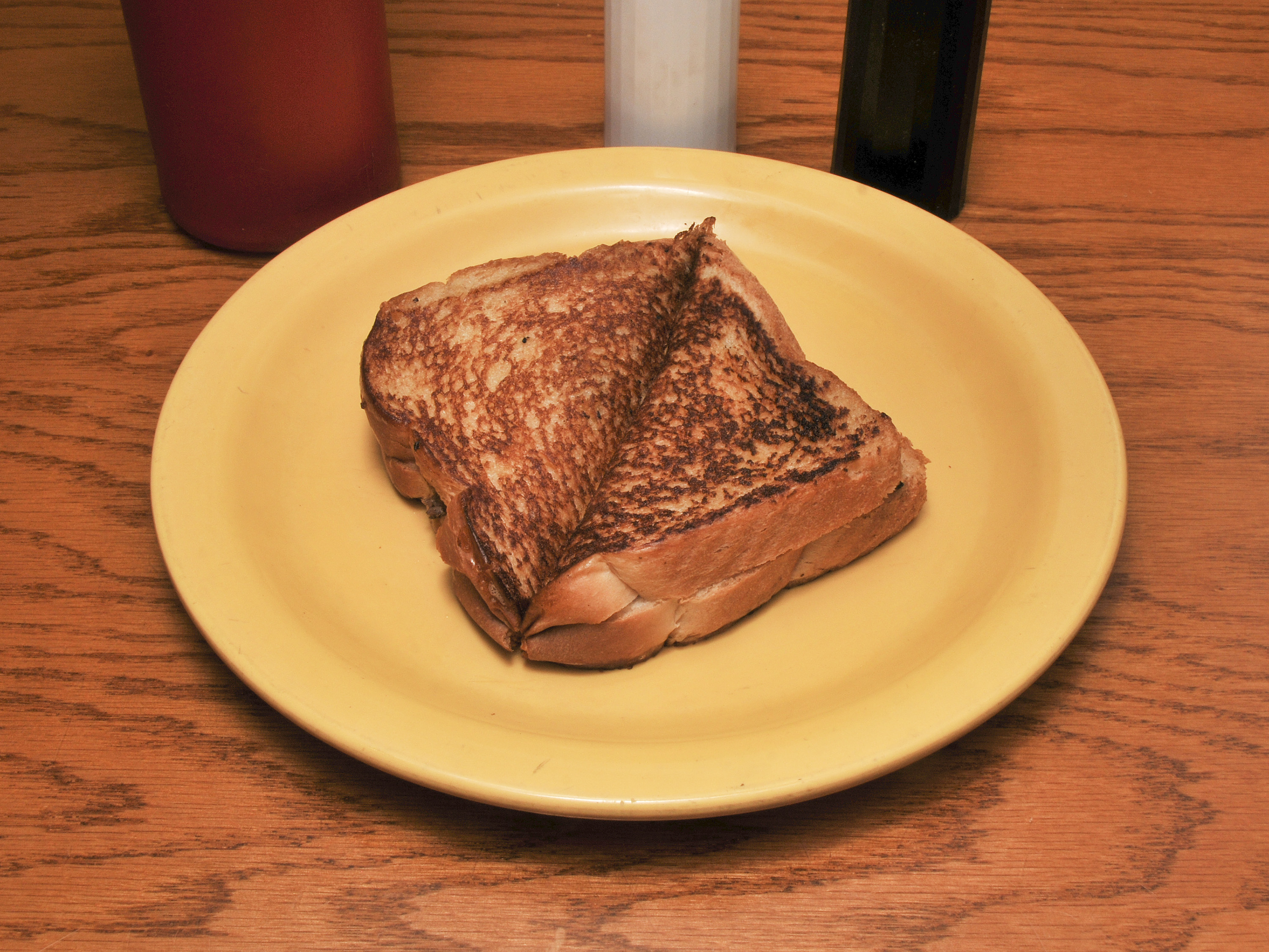 Order Grilled Cheese Sandwich food online from P.T.'s Olde Fashioned Grille store, Goldsboro on bringmethat.com
