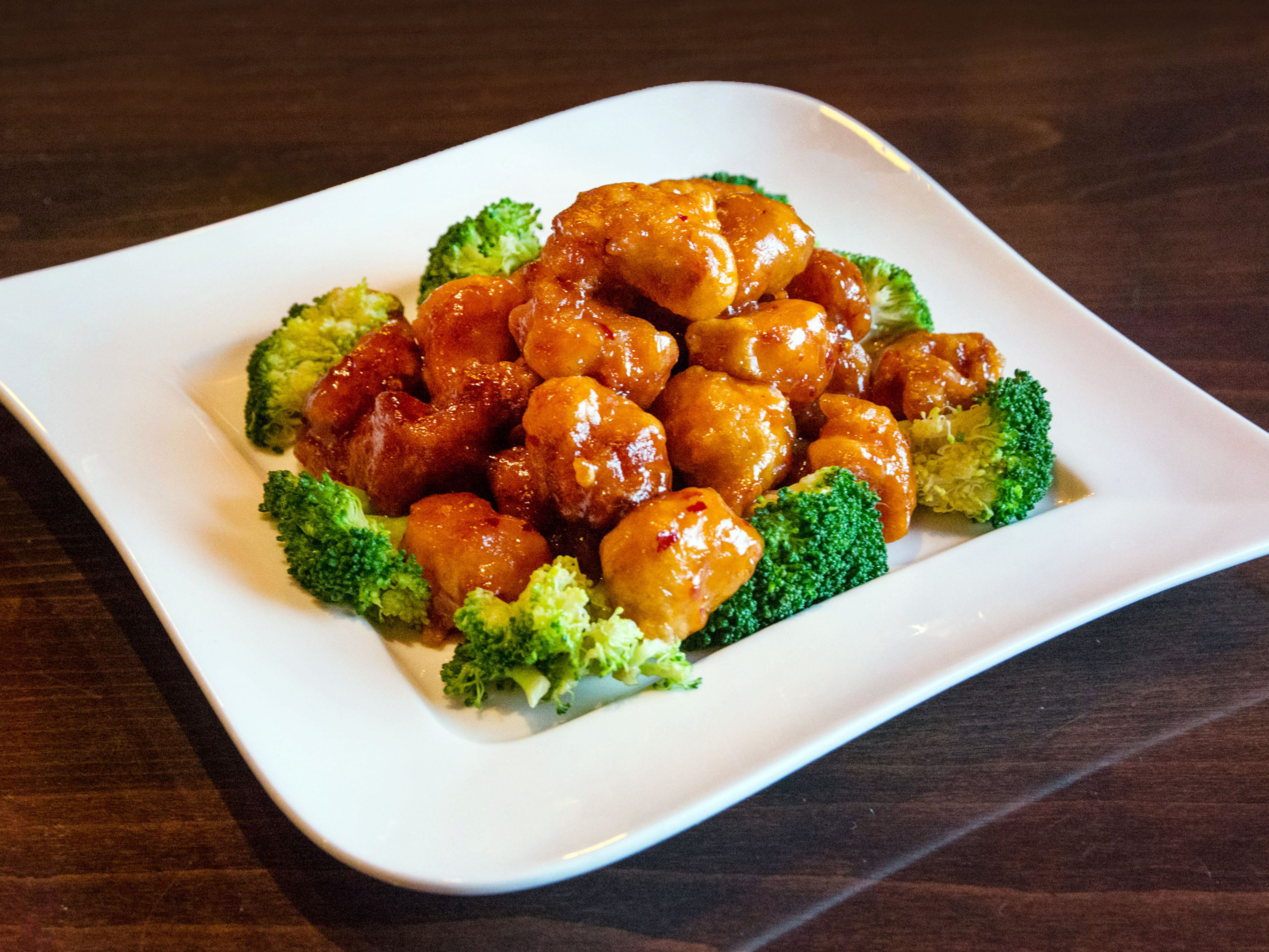 Order General Tso's Chicken food online from Potstickers Asian Grill + Sushi store, Newark on bringmethat.com