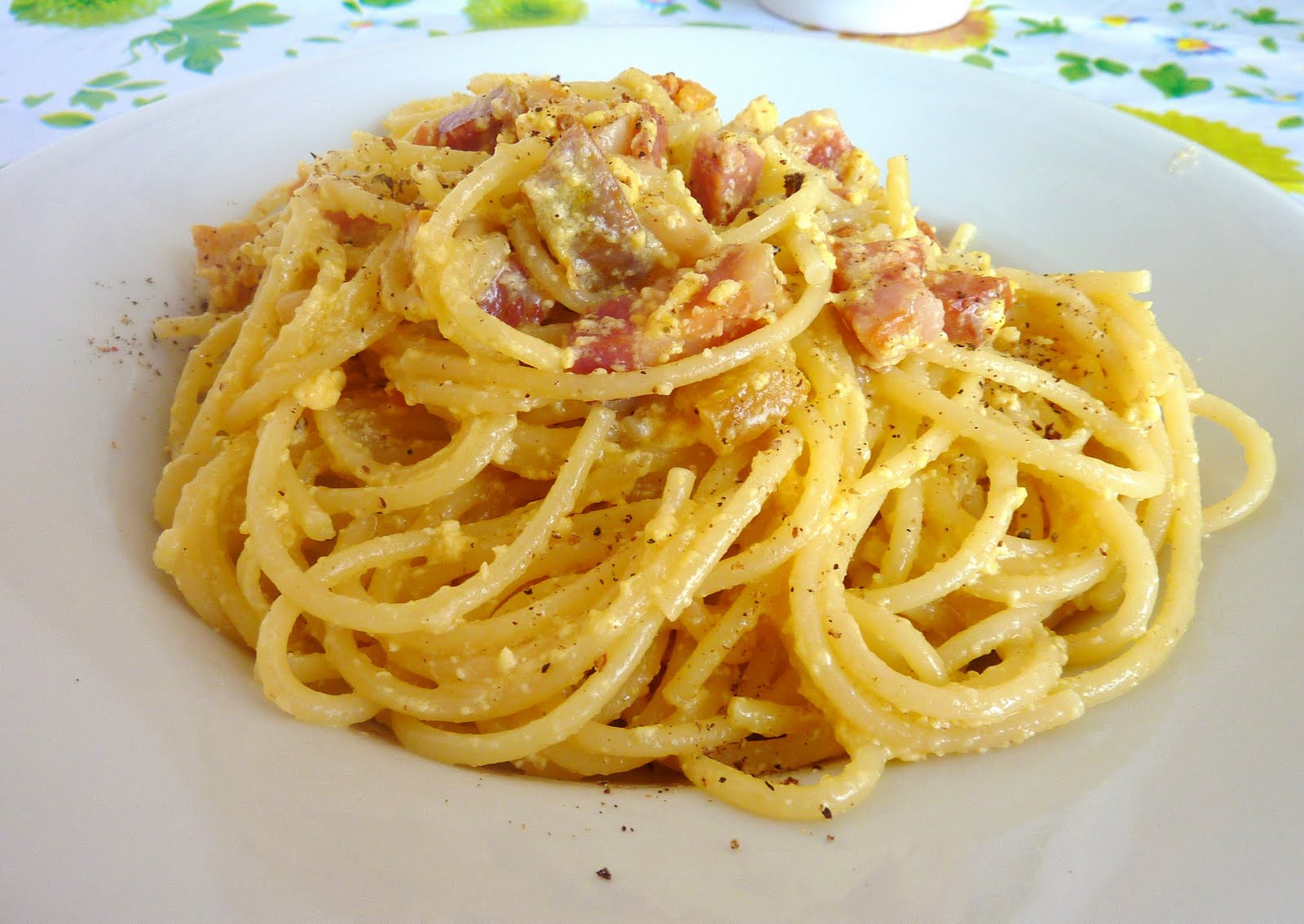 Order Spaghetti alla Carbonara food online from Luna Rossa store, New York on bringmethat.com