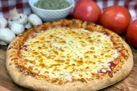 Order Chicken Parmesan Pizza food online from Manny & Olga's Pizza store, Washington on bringmethat.com