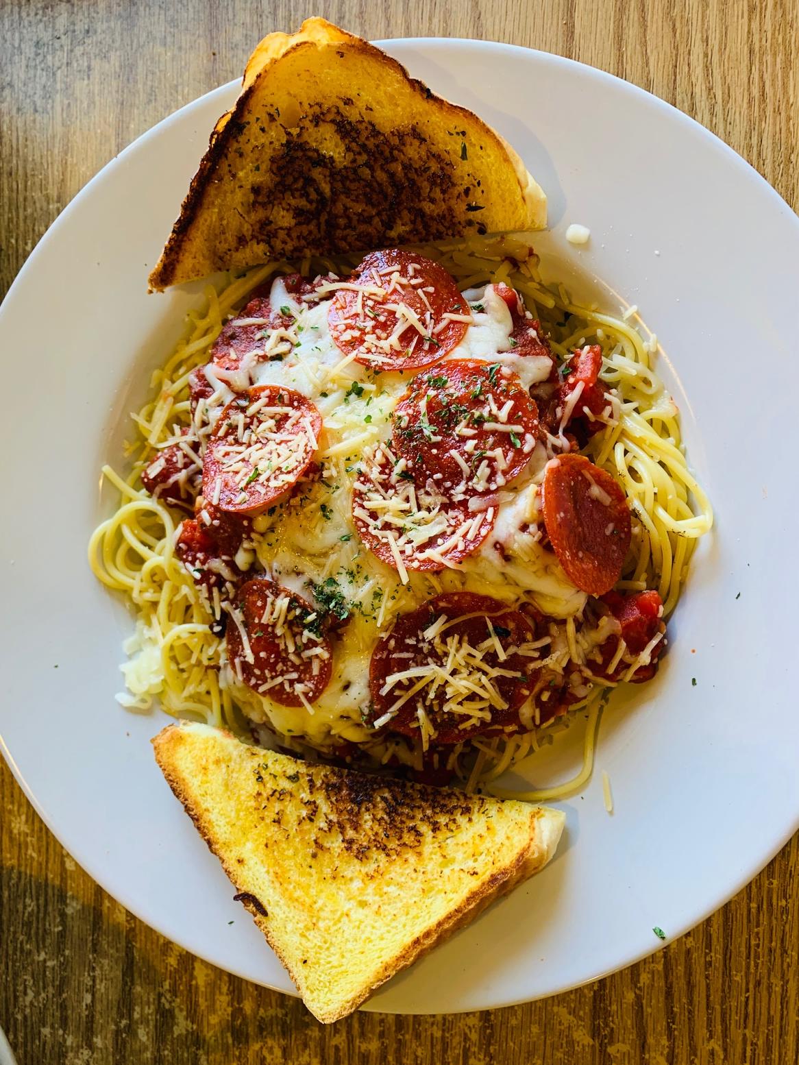Order Chicken Parmesan food online from Countryside Pizza & Grill store, Eugene on bringmethat.com