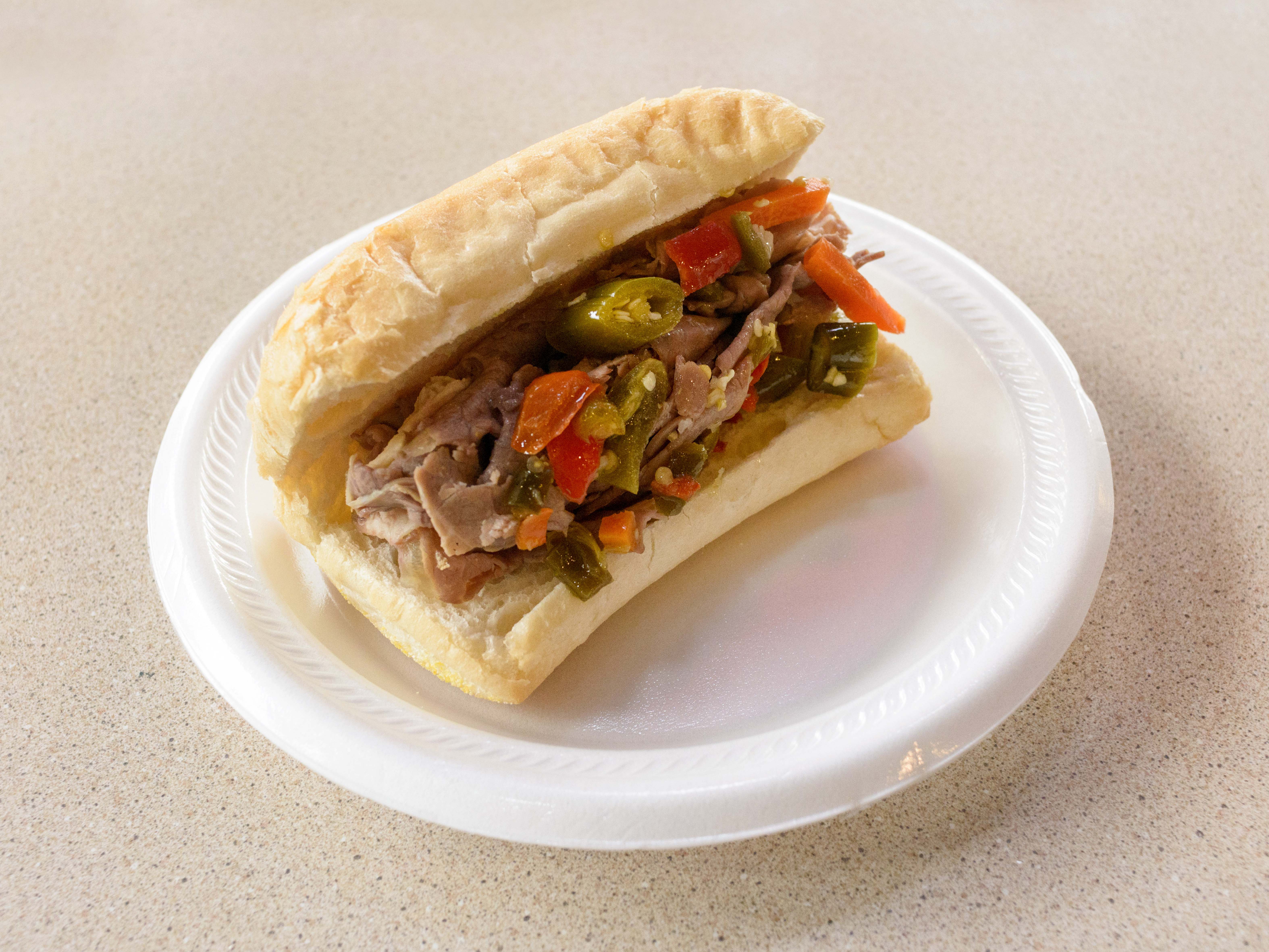 Order Italian Beef Sandwich food online from Alize Grill store, Rockford on bringmethat.com