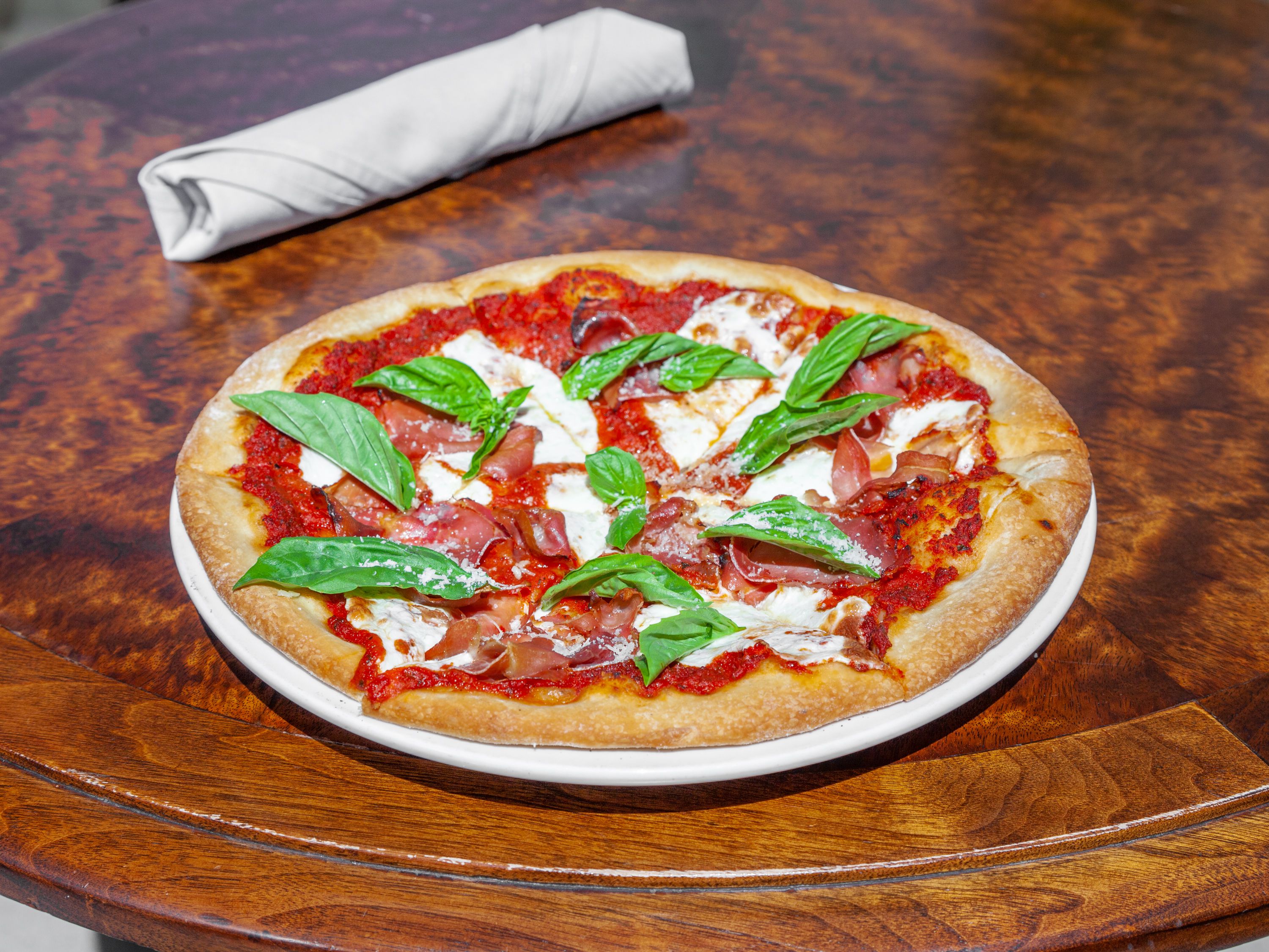 Order Pizza Burrata e Prosciutto food online from Zingari Ristorante store, San Francisco on bringmethat.com