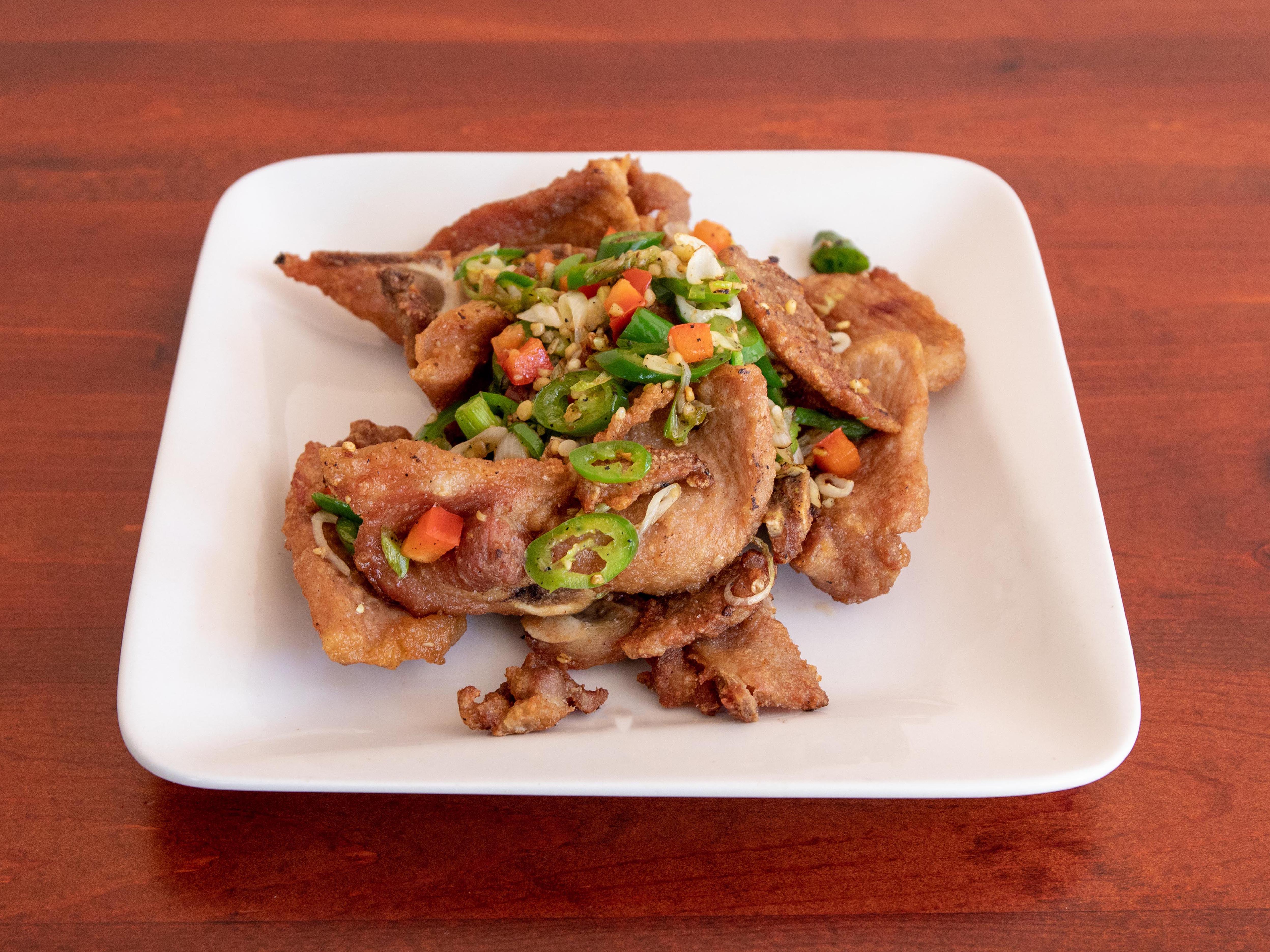 Order J04. Salt and Pepper Pork Chops food online from House of Hunan store, San Francisco on bringmethat.com