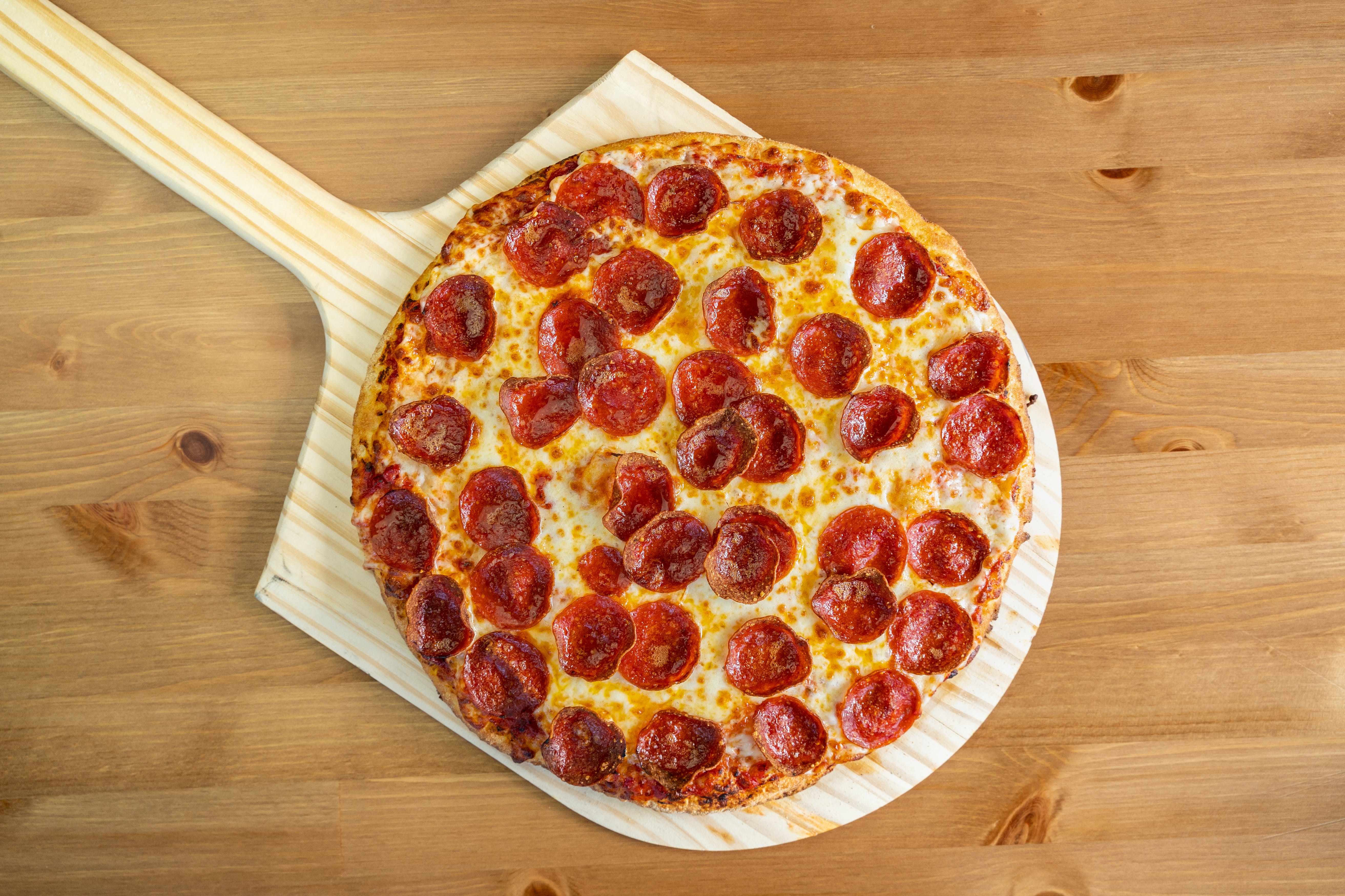 Order Pepperoni Pizza - Small 12" (6 Slices) food online from Golden Edge Pizza store, San Francisco on bringmethat.com