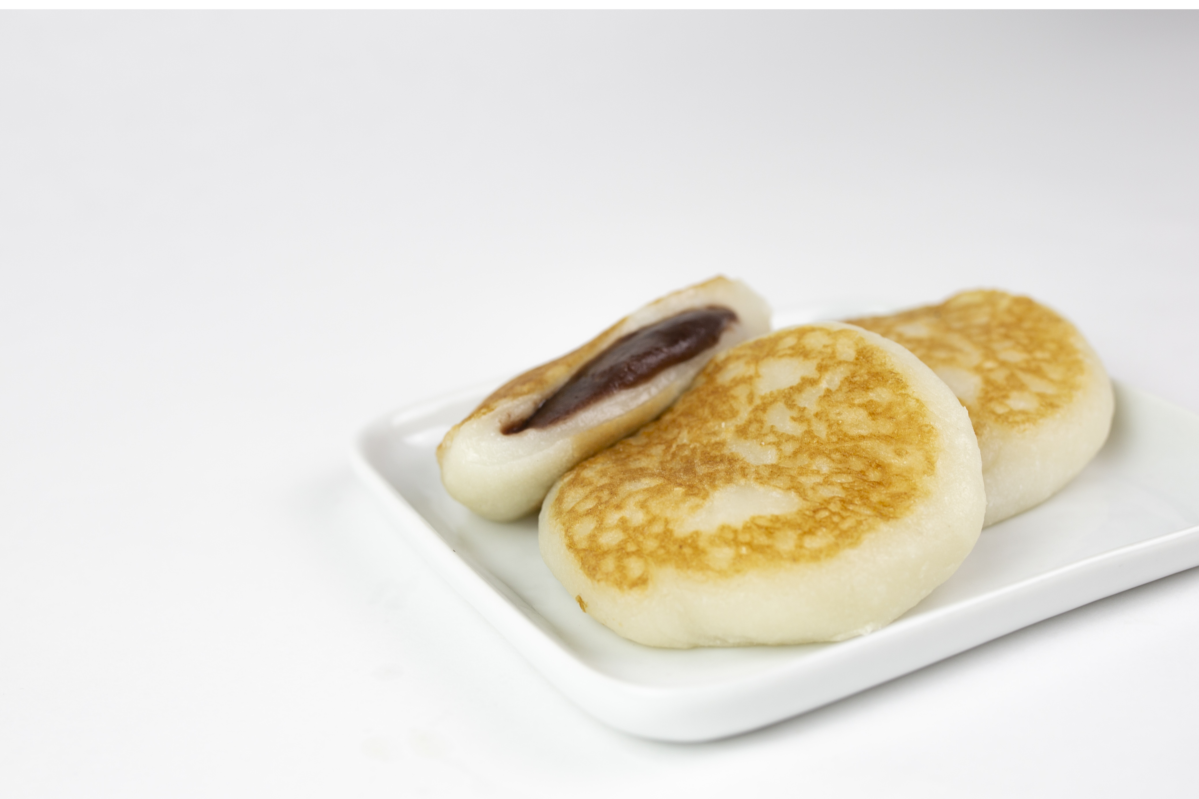Order Red Bean Mochi food online from Dim Sum King store, Seattle on bringmethat.com