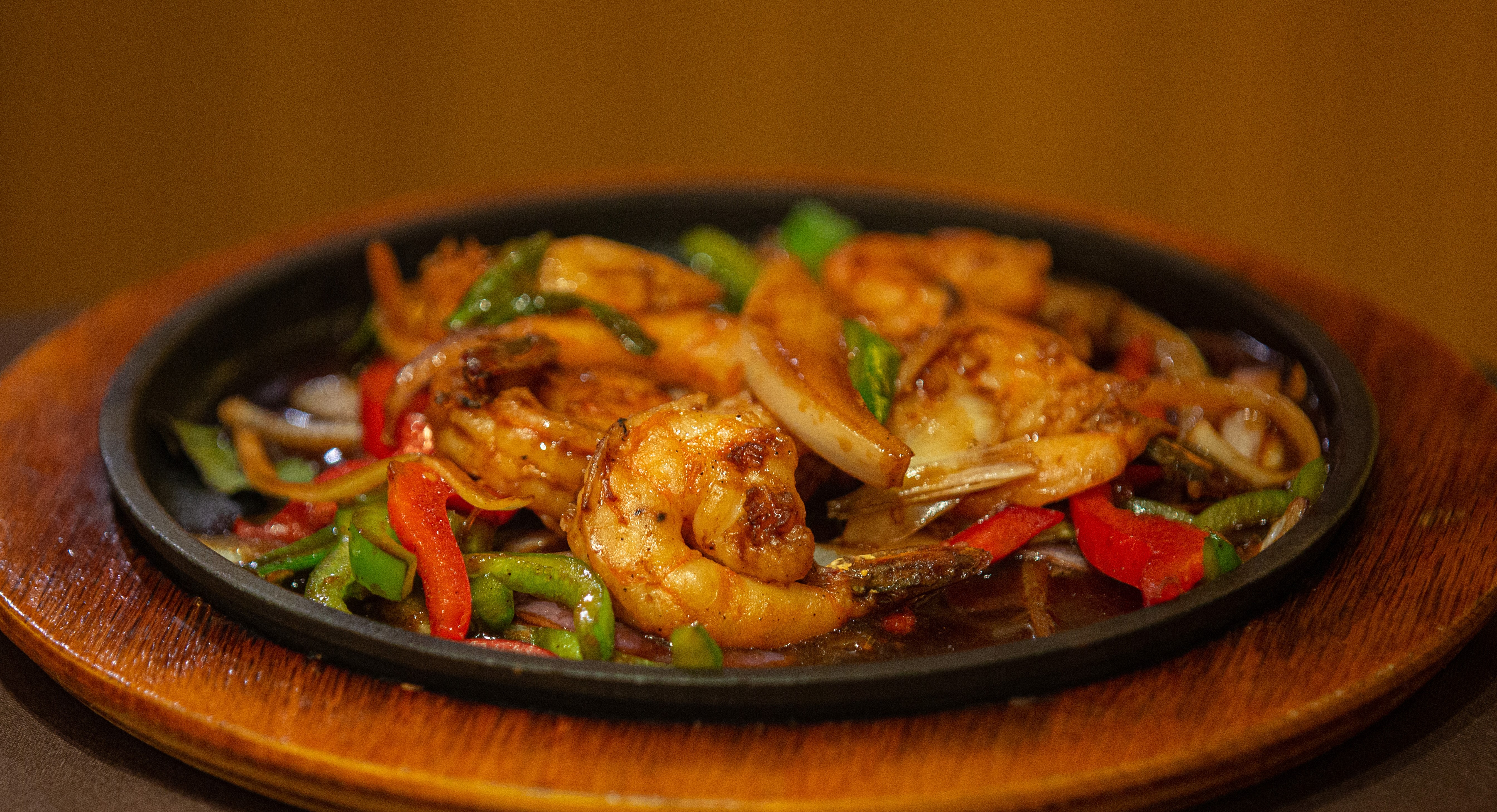 Order Mongolian Skillet Shrimp food online from MoCA Woodbury store, Woodbury on bringmethat.com