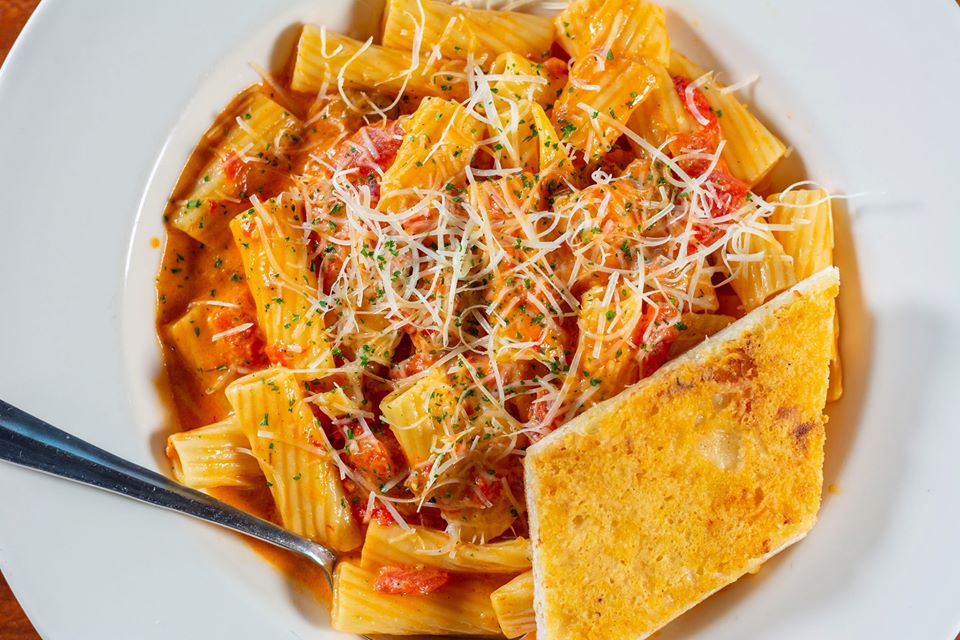 Order Rigatoni Bolognese food online from Hefner Grill store, Oklahoma City on bringmethat.com