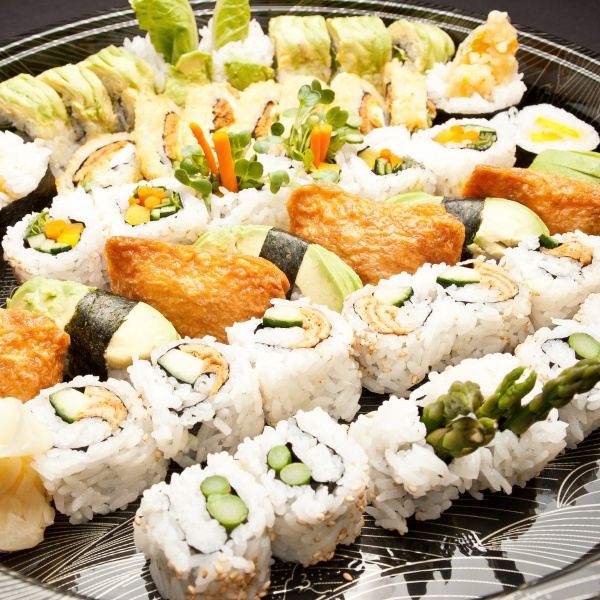 Order Veggie Platter (V) food online from I Love Sushi on Lake Union store, Seattle on bringmethat.com