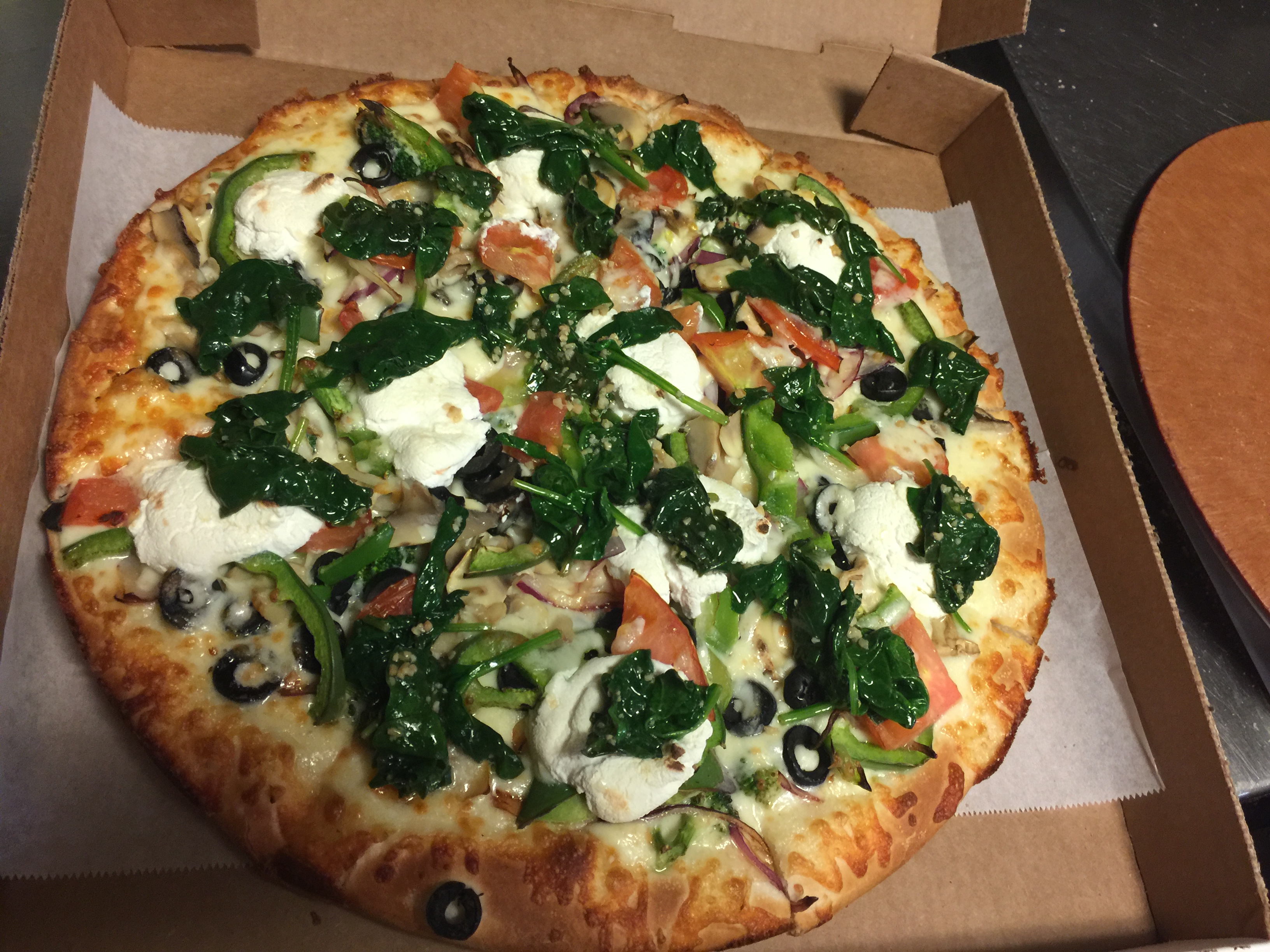 Order White Veggie Pizza food online from Fiesta Pizza II Inc store, Philadelphia on bringmethat.com