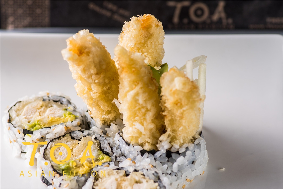 Order Chicken Tempura Roll food online from Toa Asian Fusion store, Farmingdale on bringmethat.com