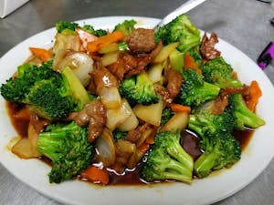 Order Beef with Broccoli food online from China Restaurant store, Roseville on bringmethat.com