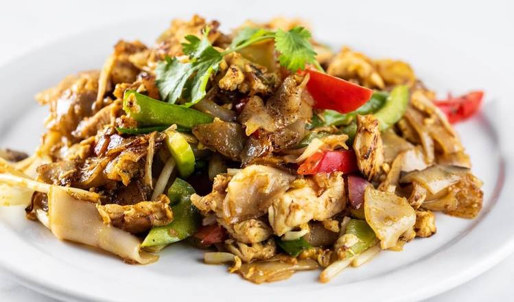 Order Pad Kee Mow food online from Zato Thai Cuisine & Sushi Bar store, Dallas on bringmethat.com