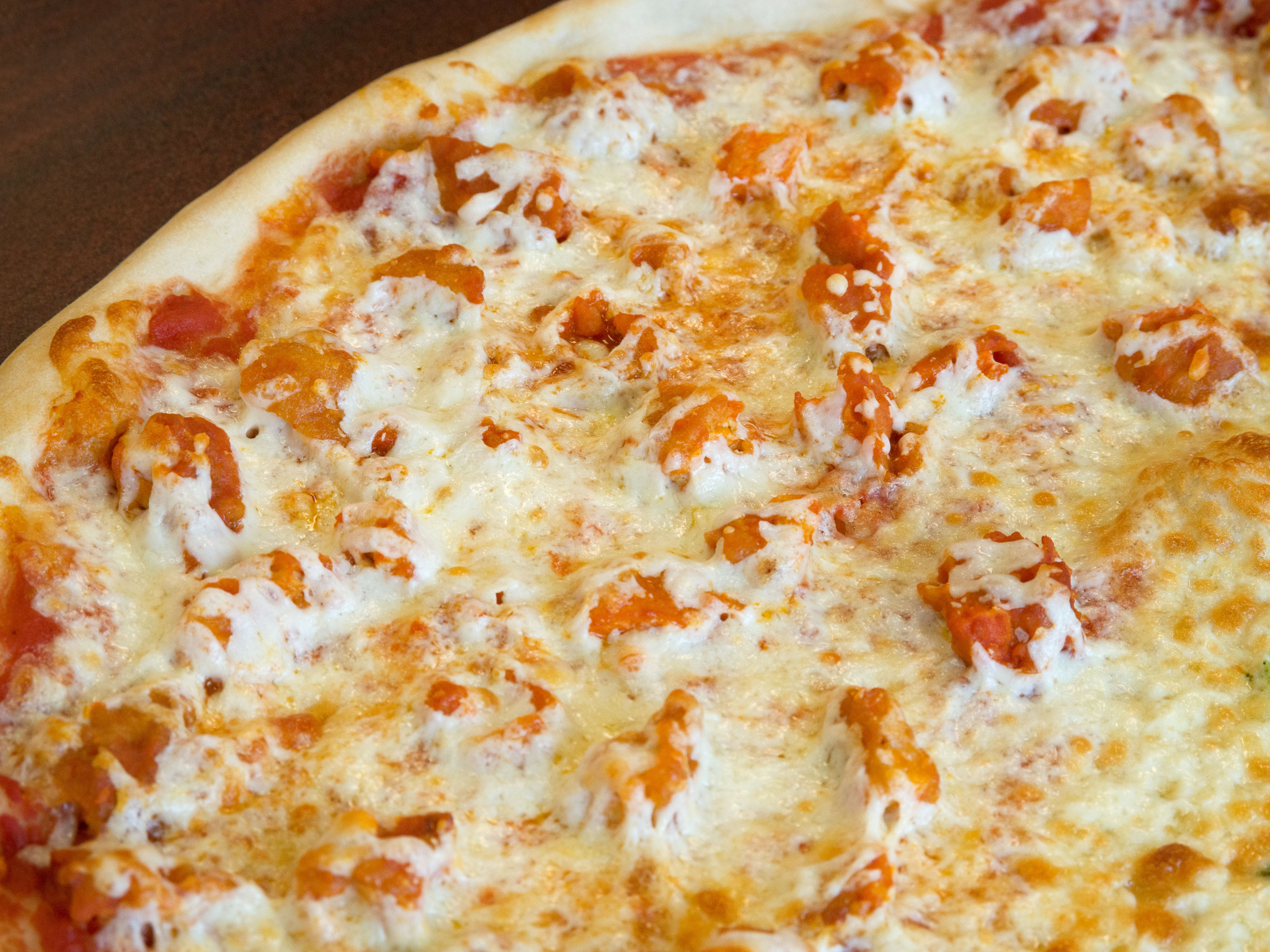 Order Buffalo Chicken Pizza food online from Milano Pizza store, Albany on bringmethat.com
