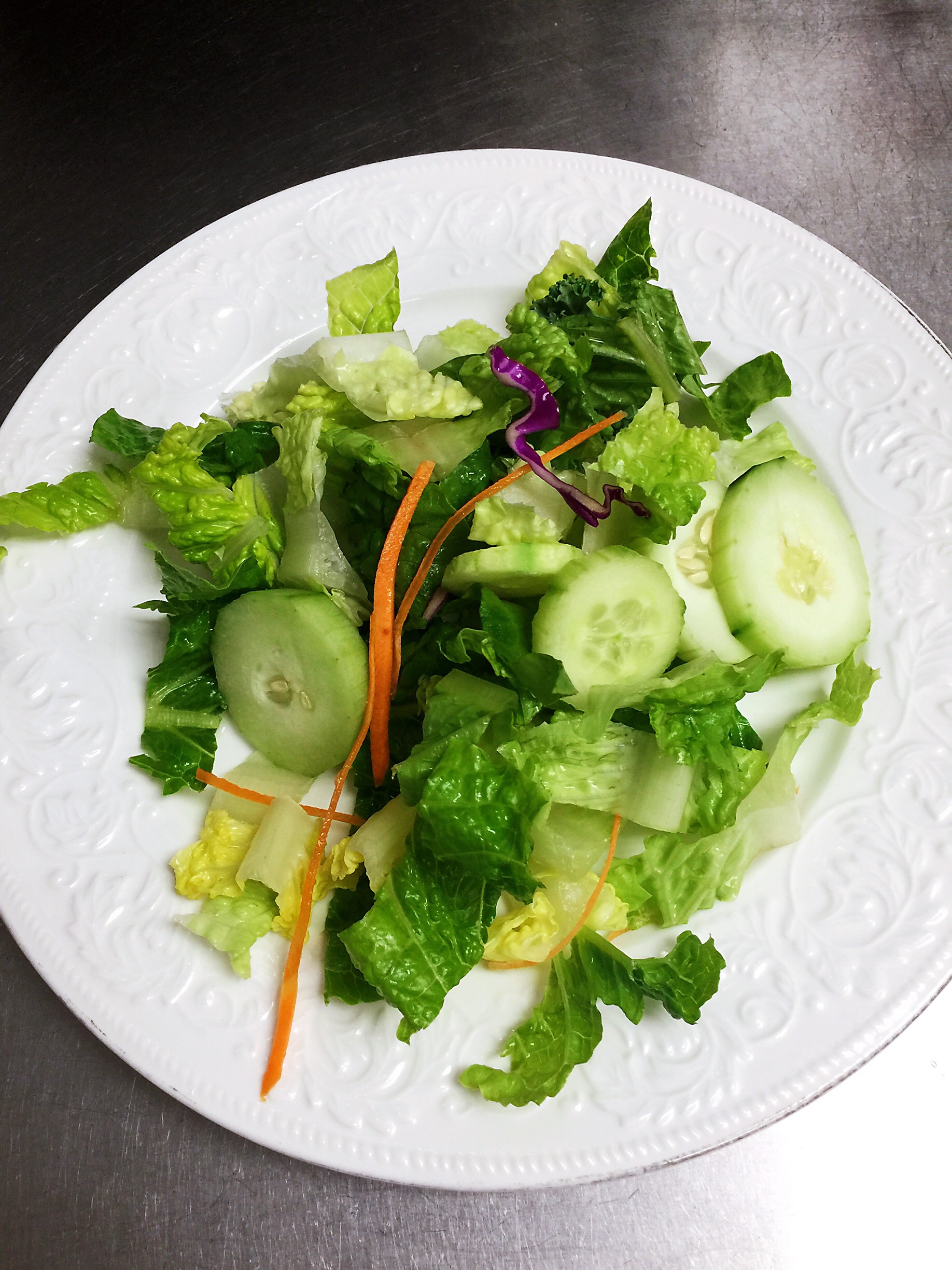 Order House Green Salad food online from Komo asian cuisine store, Bellmore on bringmethat.com