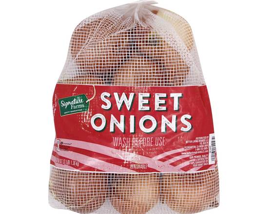 Order Signature Farms · Sweet Onions (48 oz) food online from Safeway store, Alamo on bringmethat.com