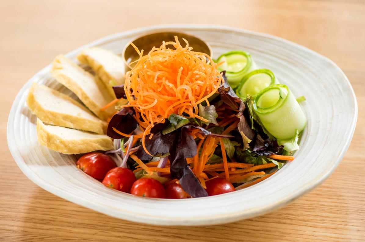 Order House Salad food online from Thep Thai Restaurant store, New York on bringmethat.com